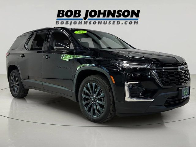 2023 Chevrolet Traverse RS AWD photo