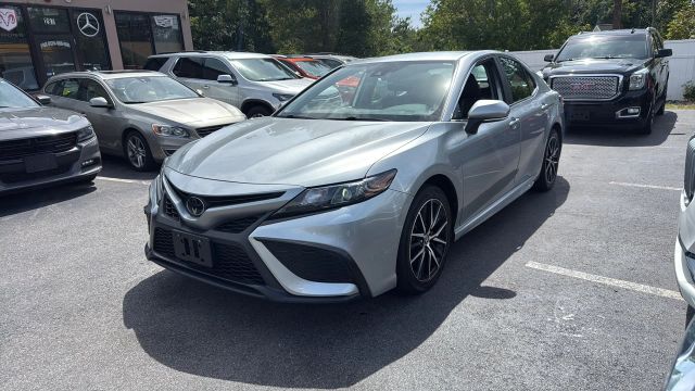 2023 Toyota Camry SE FWD photo
