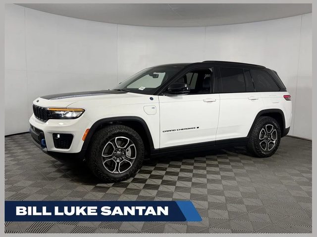 2023 Jeep Grand Cherokee Trailhawk 4WD photo