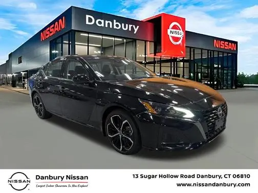 2023 Nissan Altima 2.5 SR FWD photo