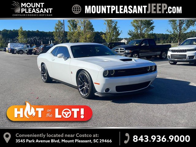 2023 Dodge Challenger R/T Scat Pack RWD photo
