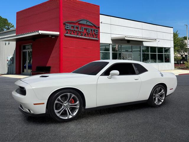 2020 Dodge Challenger R/T RWD photo