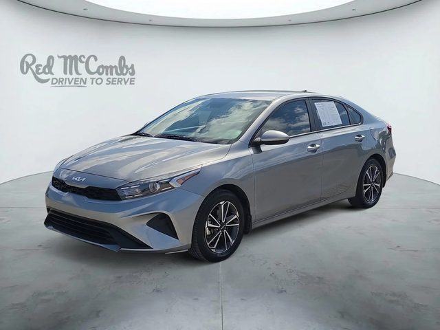 2023 Kia Forte LXS FWD photo