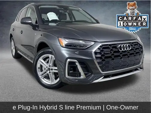 2023 Audi Q5 S line Premium AWD photo