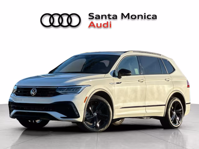 2023 Volkswagen Tiguan SE R-Line Black FWD photo