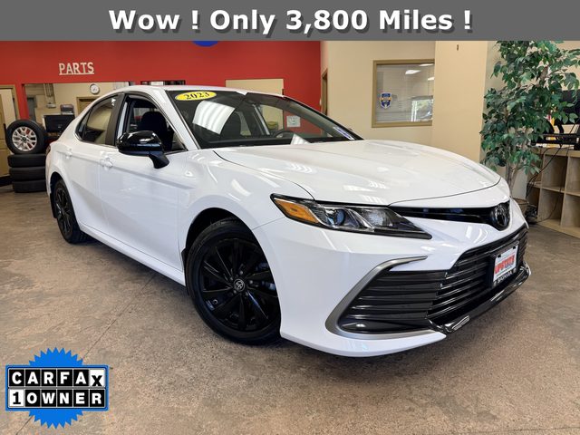 2023 Toyota Camry LE FWD photo