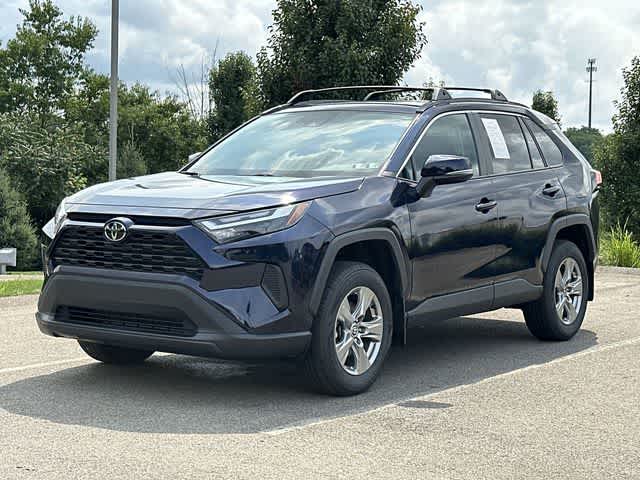 2023 Toyota RAV4 XLE AWD photo