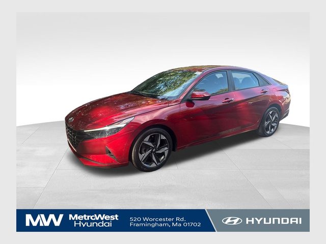 2023 Hyundai Elantra SEL FWD photo