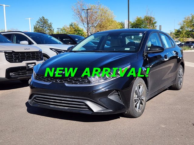 2023 Kia Forte LXS FWD photo