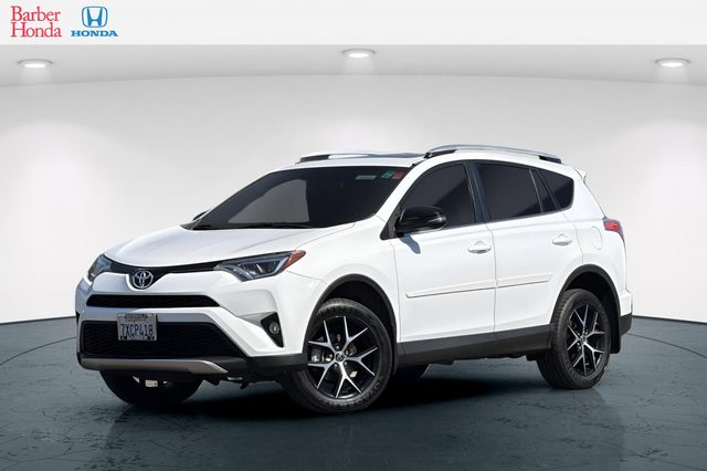 2016 Toyota RAV4 SE FWD photo