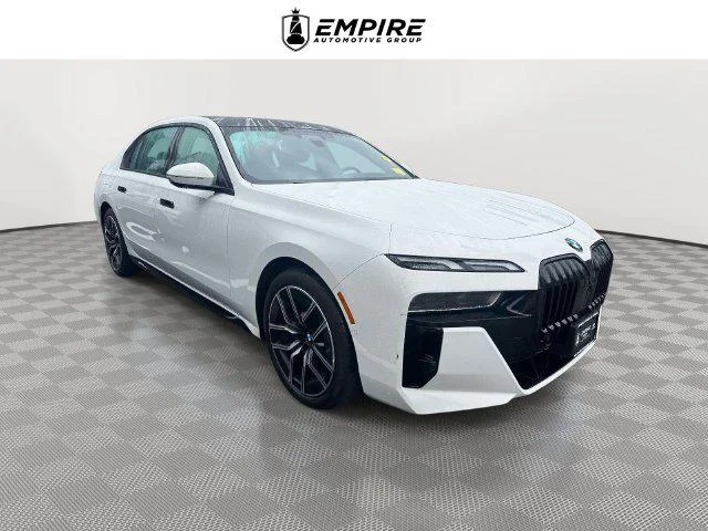 2023 BMW 7 Series 760i xDrive AWD photo