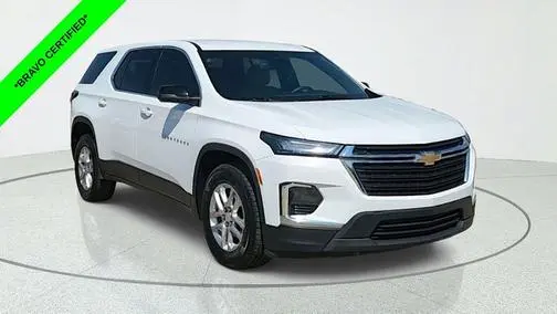 2023 Chevrolet Traverse LS FWD photo