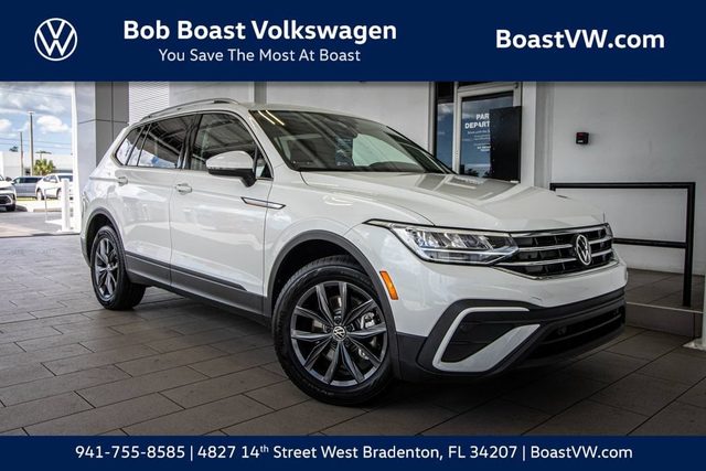 2023 Volkswagen Tiguan SE FWD photo