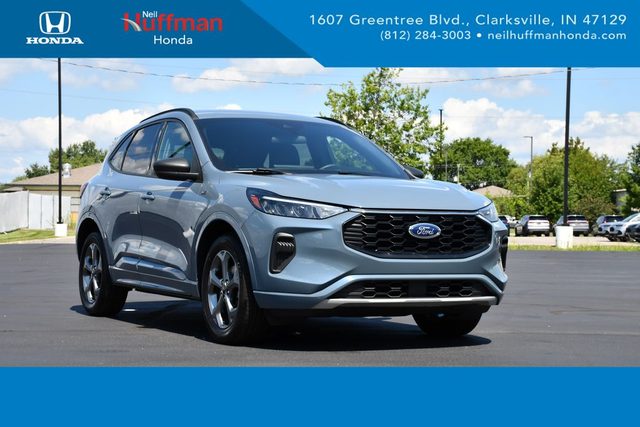 2023 Ford Escape ST-Line AWD photo