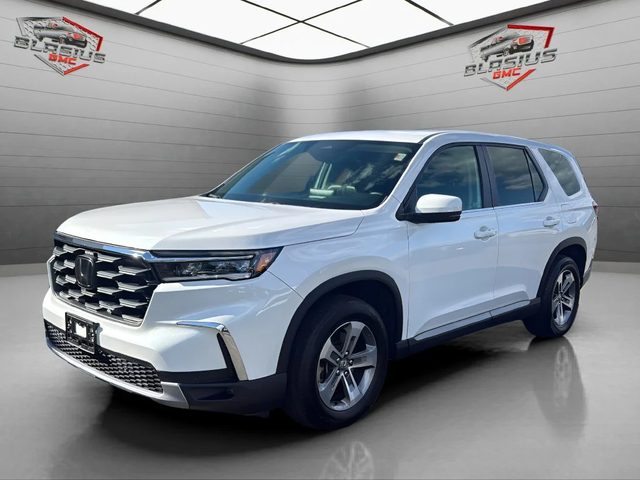 2023 Honda Pilot EX-L 8 Passenger AWD photo