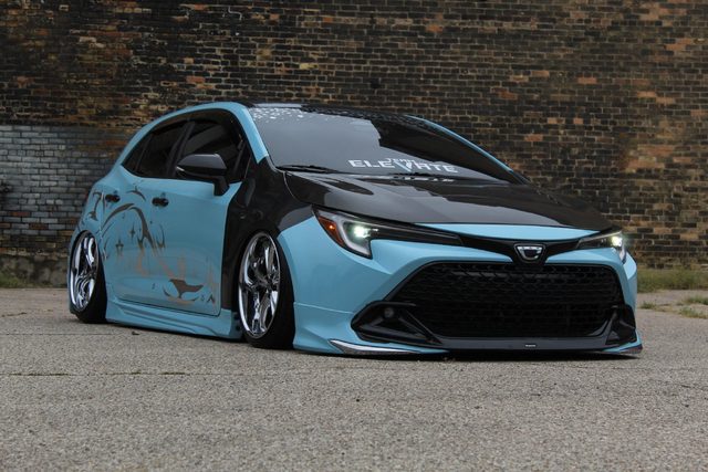 2023 Toyota Corolla XSE FWD photo