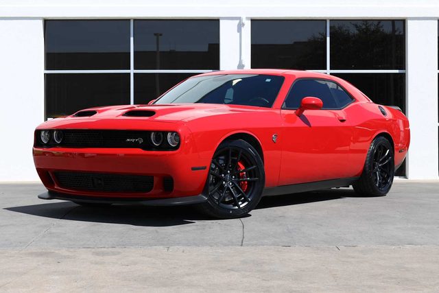 2023 Dodge Challenger SRT Hellcat Jailbreak RWD photo