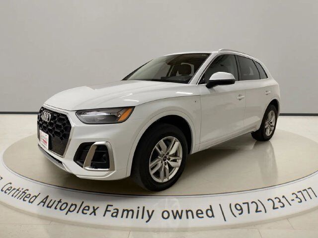 2023 Audi Q5 S line Premium AWD photo