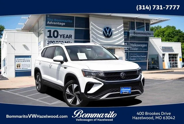 2023 Volkswagen Taos SE AWD photo