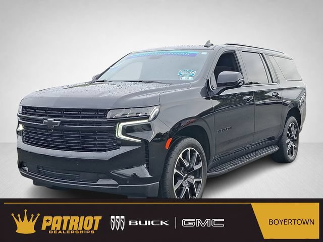 2023 Chevrolet Suburban RST 4WD photo