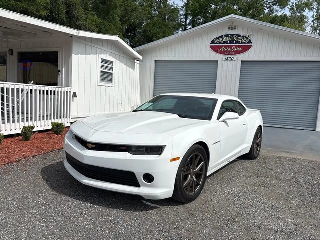 2015 Chevrolet Camaro LT RWD photo