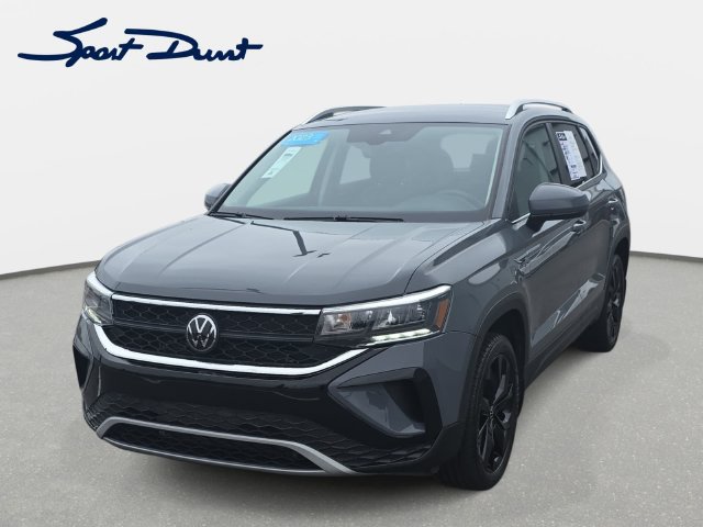 2023 Volkswagen Taos SE FWD photo
