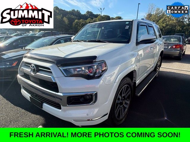 2023 Toyota 4Runner Limited 4WD photo