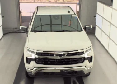 2023 Chevrolet Silverado 1500 LT 4WD photo