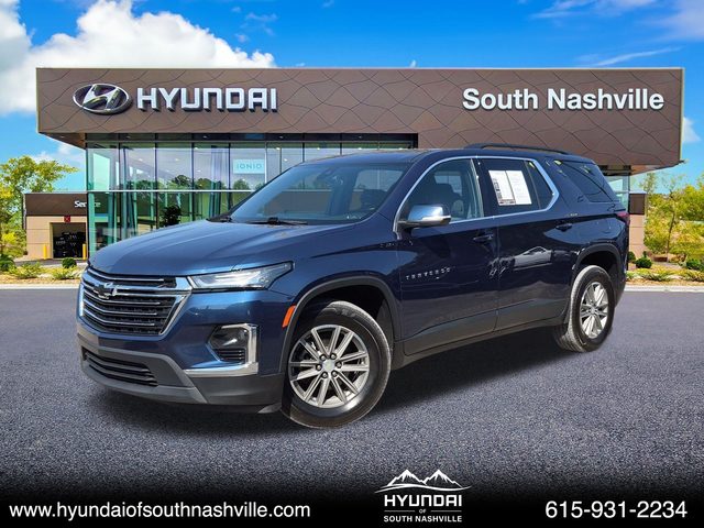 2023 Chevrolet Traverse LT Cloth FWD photo