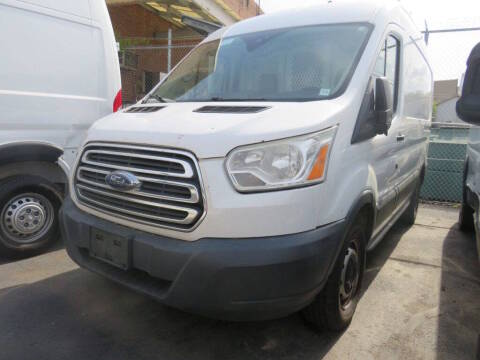 2016 Ford Transit Van  RWD photo