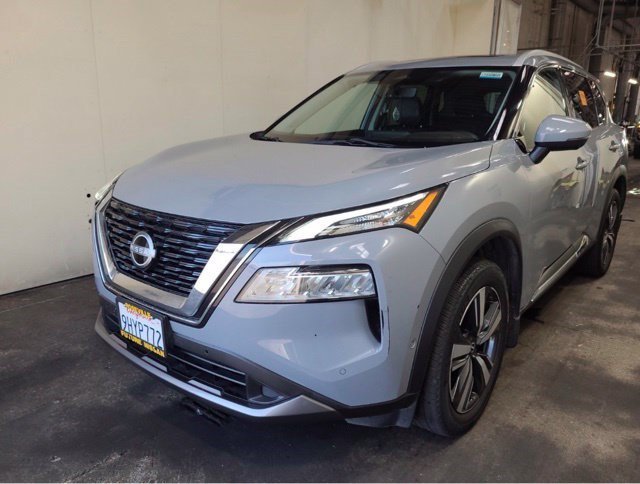 2023 Nissan Rogue SL AWD photo