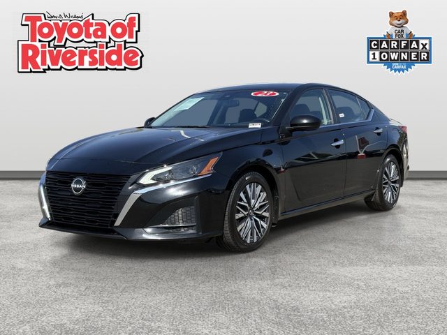 2023 Nissan Altima 2.5 SV FWD photo