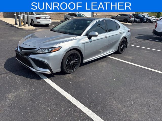 2023 Toyota Camry XSE FWD photo