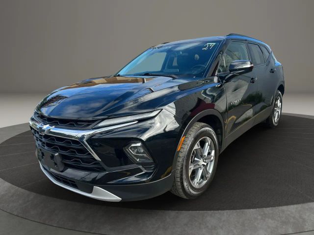 2023 Chevrolet Blazer LT AWD photo