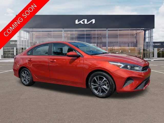 2023 Kia Forte LXS FWD photo