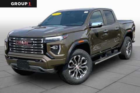2023 GMC Canyon 4WD Denali 4WD photo