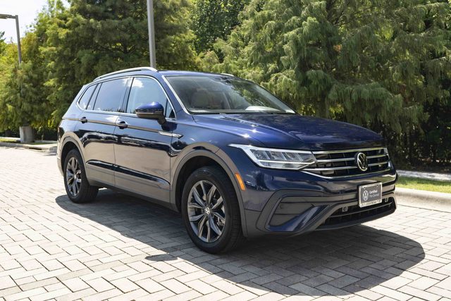 2023 Volkswagen Tiguan SE FWD photo