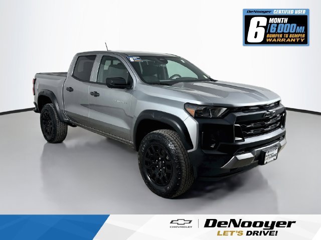 2023 Chevrolet Colorado 4WD Trail Boss 4WD photo