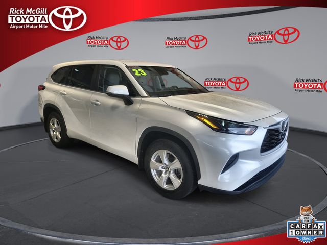 2023 Toyota Highlander L FWD photo