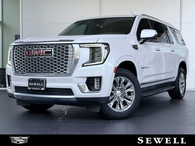 2023 GMC Yukon XL Denali 4WD photo