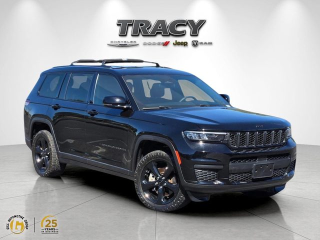2023 Jeep Grand Cherokee L Altitude 4WD photo