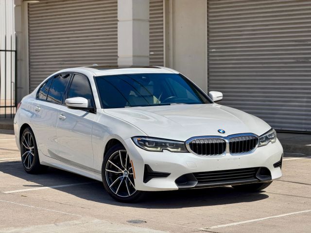 2022 BMW 3 Series 330i RWD photo