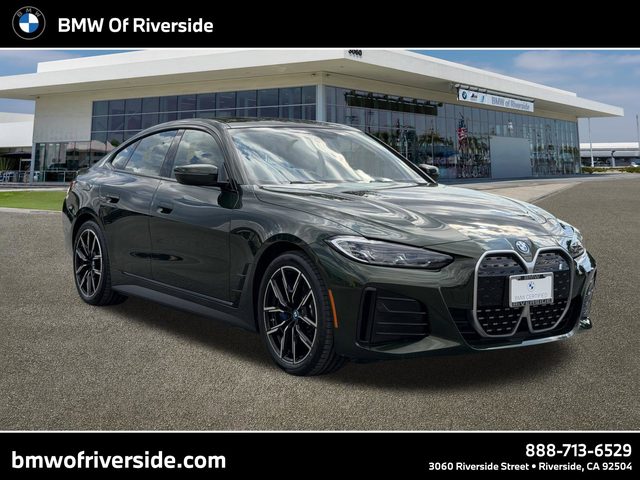 2023 BMW i4 eDrive40 RWD photo