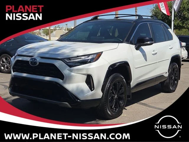 2023 Toyota RAV4 Hybrid XSE AWD photo