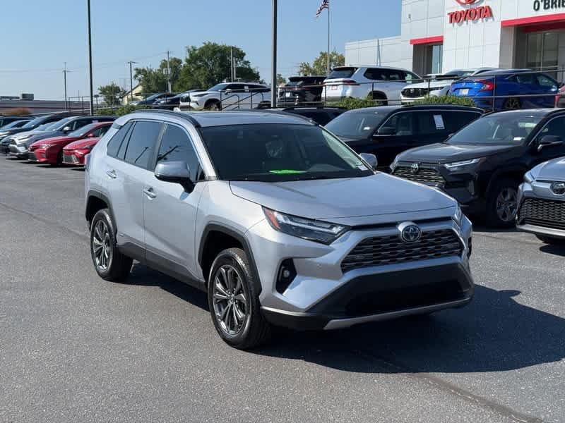 2023 Toyota RAV4 Hybrid Limited AWD photo