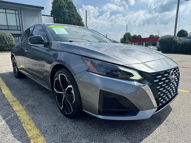 2023 Nissan Altima 2.5 SR FWD photo