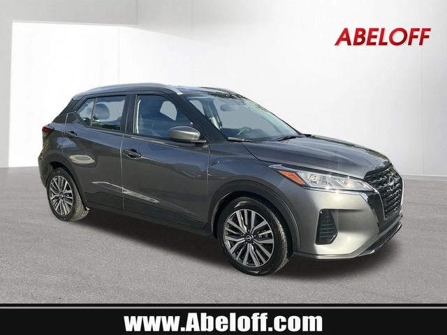 2023 Nissan Kicks SV FWD photo