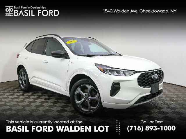 2023 Ford Escape ST-Line AWD photo