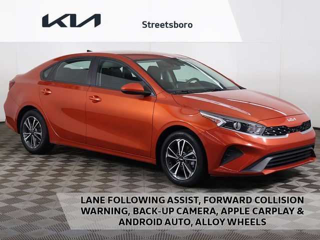 2023 Kia Forte LXS FWD photo