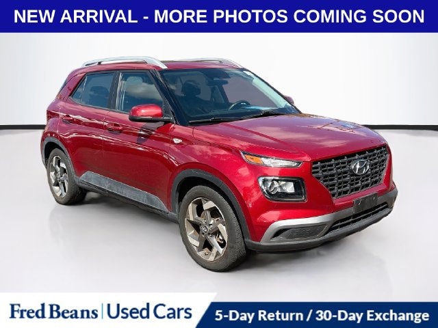 2023 Hyundai Venue SEL FWD photo